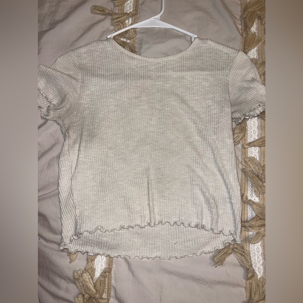 American Eagle Off White Crop Top Baby Tee
